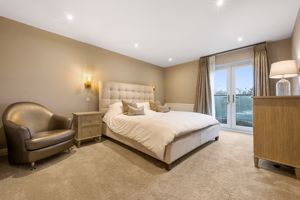 Photo 18- click for photo gallery